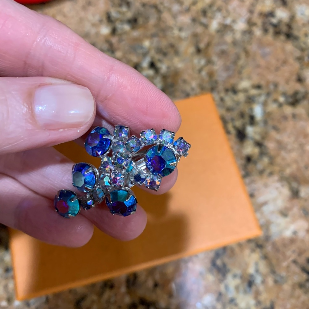 - Absolutely unique classic clip on Crystal gorgeous sparkle blue clip earrings
